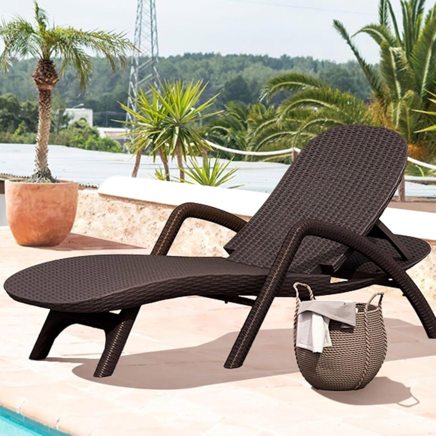 Patio Chaise Lounge with Armrest